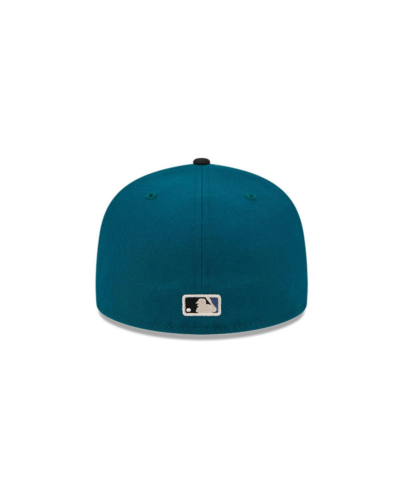 
                    
                      New Era New York Yankees Cloud Spiral 5950 Fitted
                    
                  
