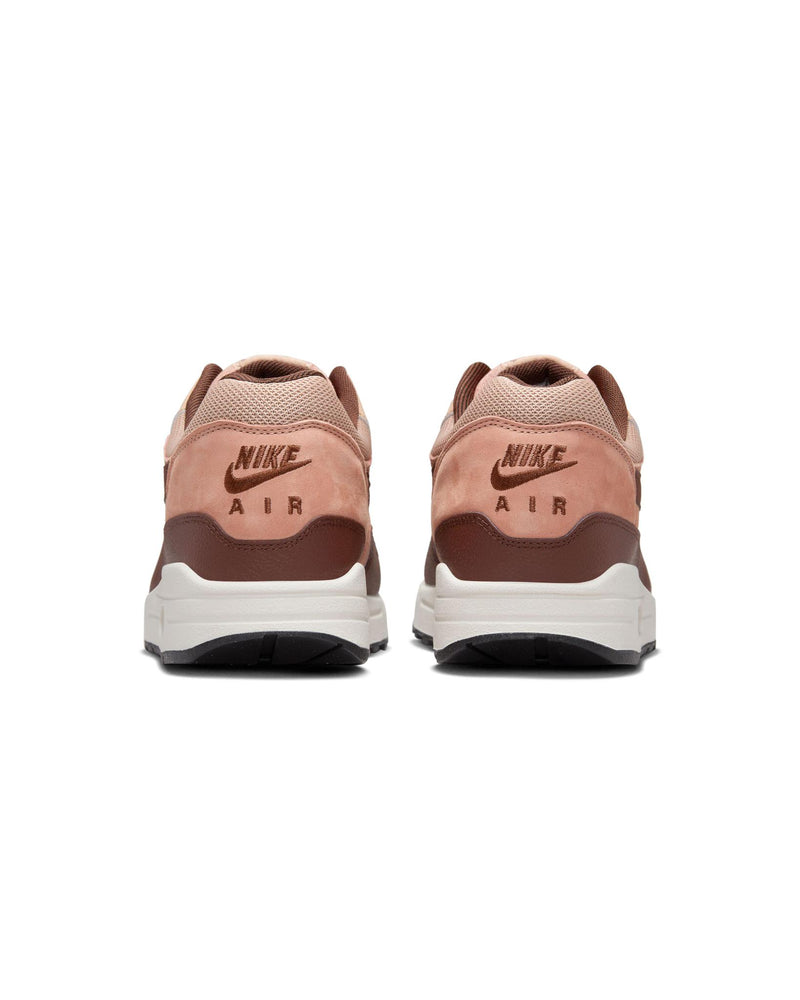 
                    
                      Nike Air Max 1 "Cacao Wow"
                    
                  