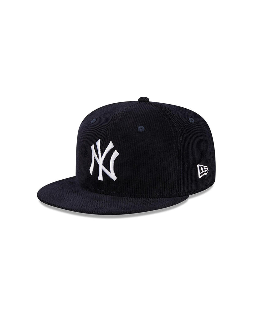 
                    
                      New Era New York Yankees Throwback Corduroy OTC
                    
                  