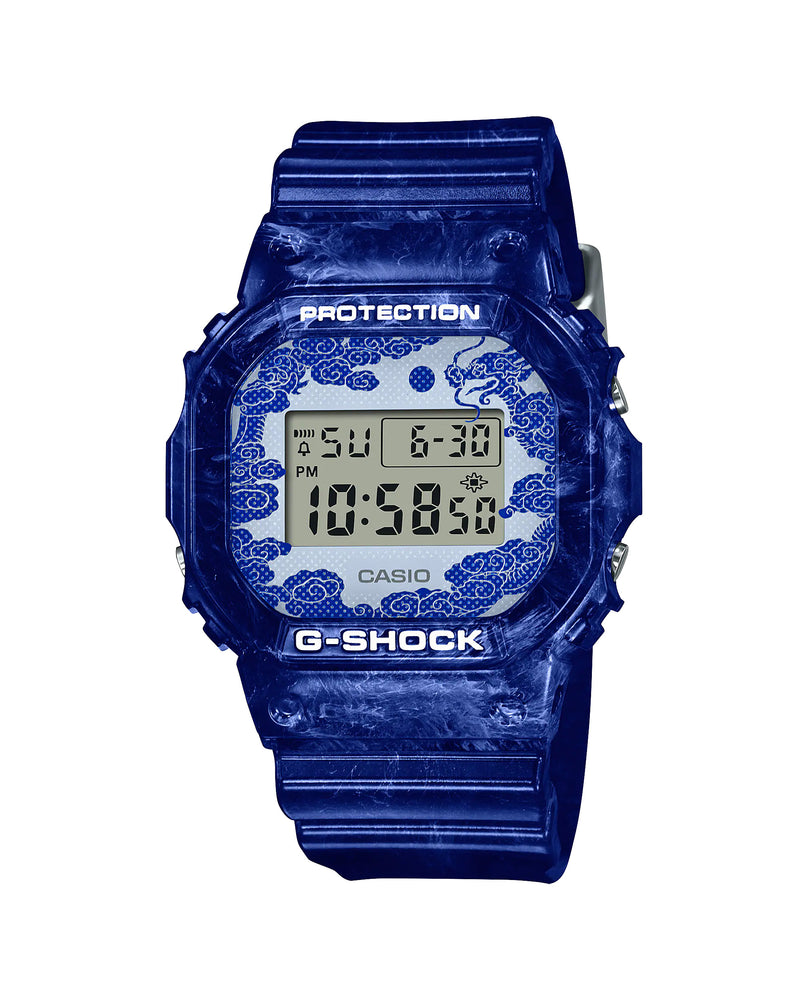 
                    
                      G-Shock DW5600BWP-2
                    
                  